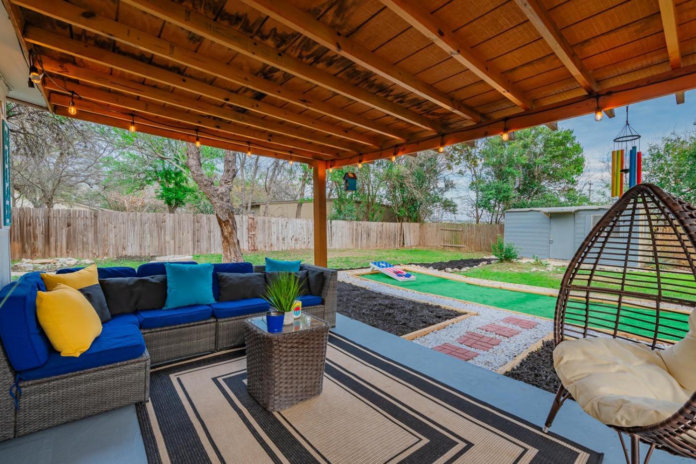 Texas Vacation Home, Game Room & Pool By Sixflags San Antonio Exteriör bild